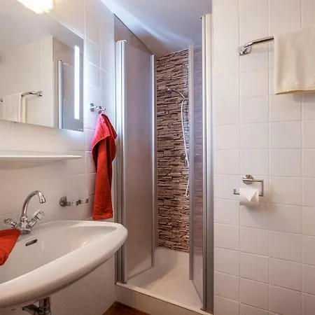 Gasthof Berghof Guest house Hippach