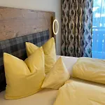 Berghof بيت ضيافة هيباخ